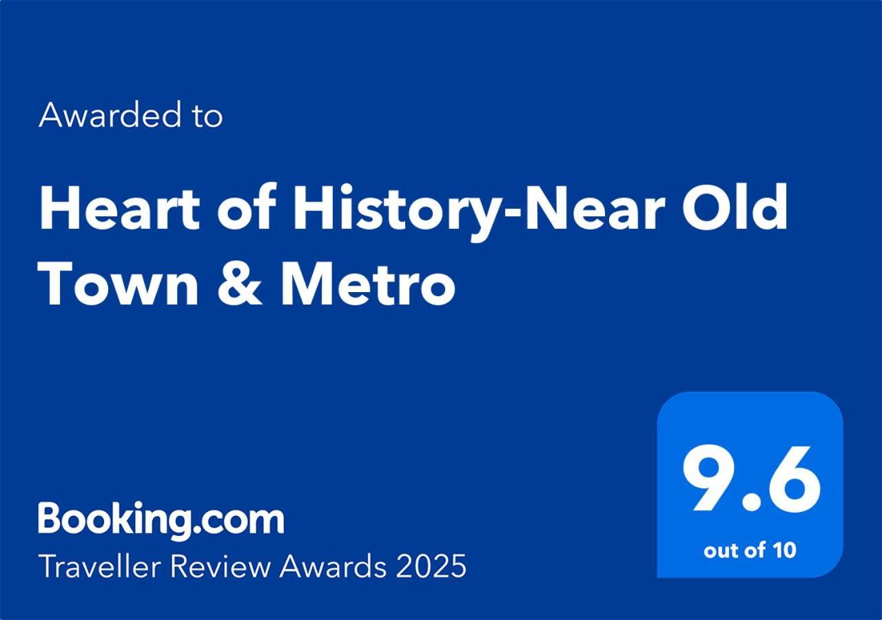 Steps2 Old Town & Metro - Heart Of History ブカレスト エクステリア 写真